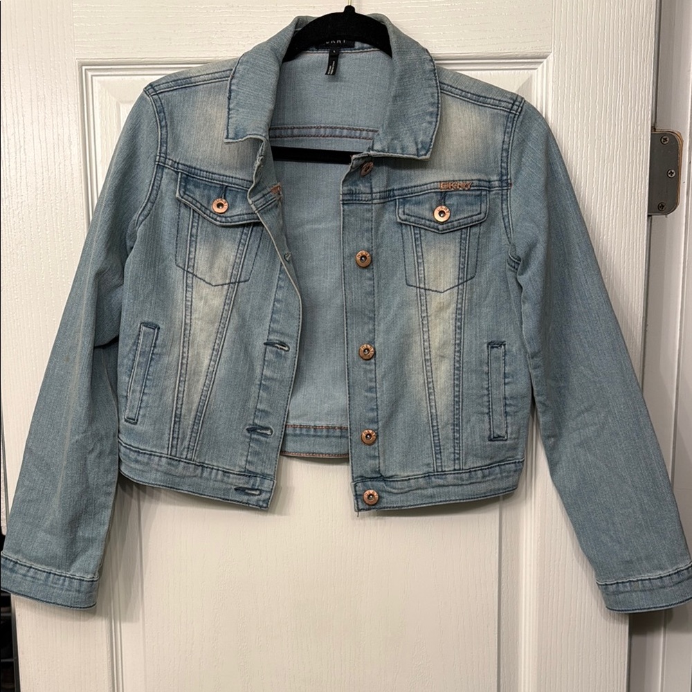 DKNY- Light Blue Denim Cropped Jacket - Size Large